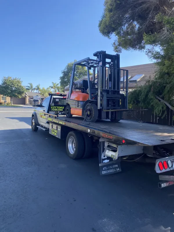 Victor's Towing - photo 3