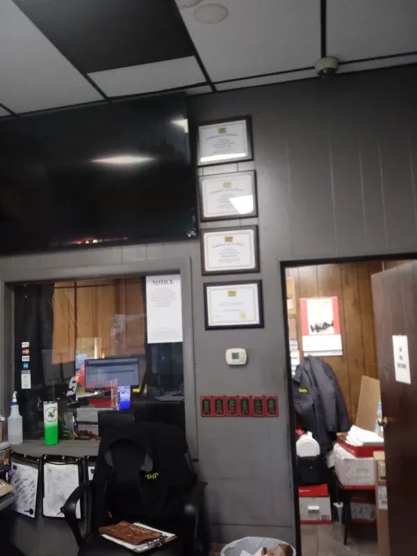 Tuffy Tire & Auto Service Center - photo 2