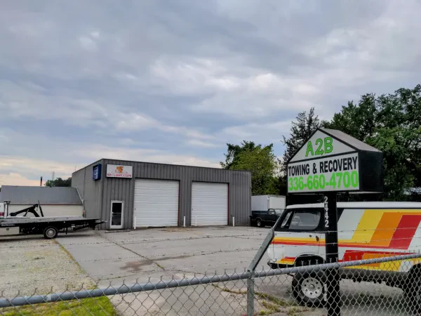 A2B Towing and Recovery Inc - photo 3
