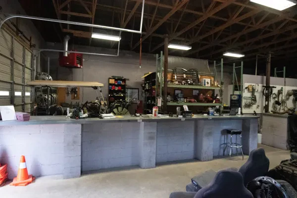 Coastal Truck and Auto Parts - photo 2