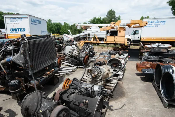 Coastal Truck and Auto Parts - photo 3
