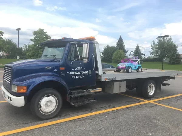 Thompson Towing LLC - photo 2