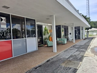 Braden River Antiques