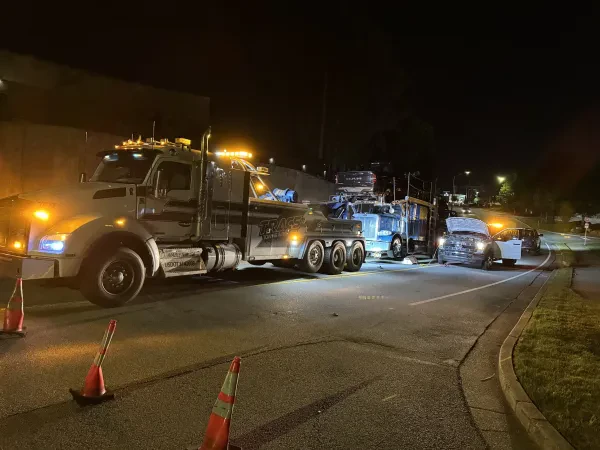 Titan Recovery and Commercial Services - photo 3