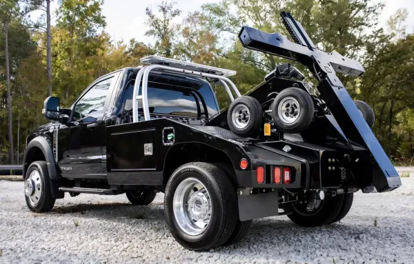 AMA Towing - photo 2