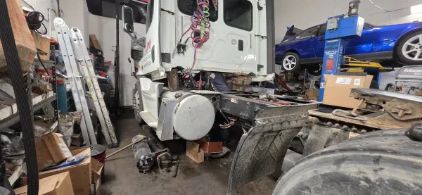 Superior Truck & Trailer Repair - photo 4