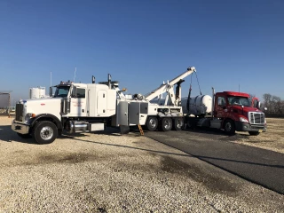 Busted Knuckle Towing