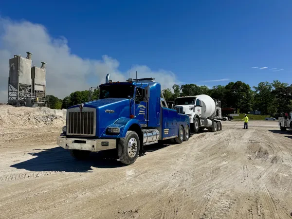 Lakeview Towing LLC (Heavy Duty Towing & Recovery) - photo 4