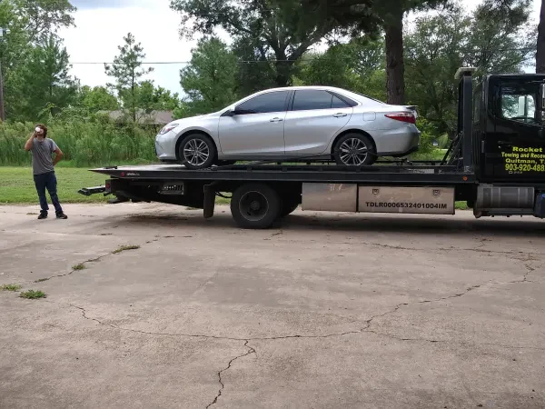 Rocket Towing & recovery - photo 3