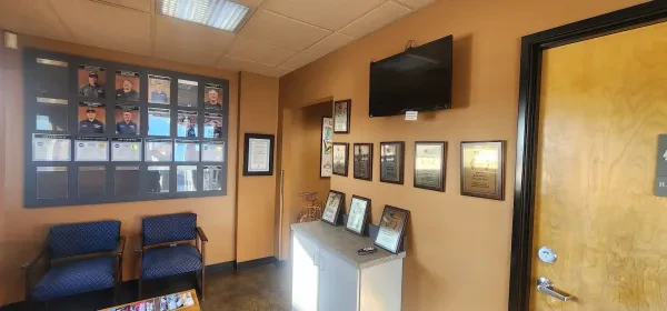 Ron's Automotive - photo 3