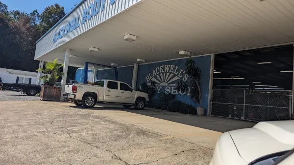 Blackwell's Body Shop & Wrecker Service, Inc. - photo 4