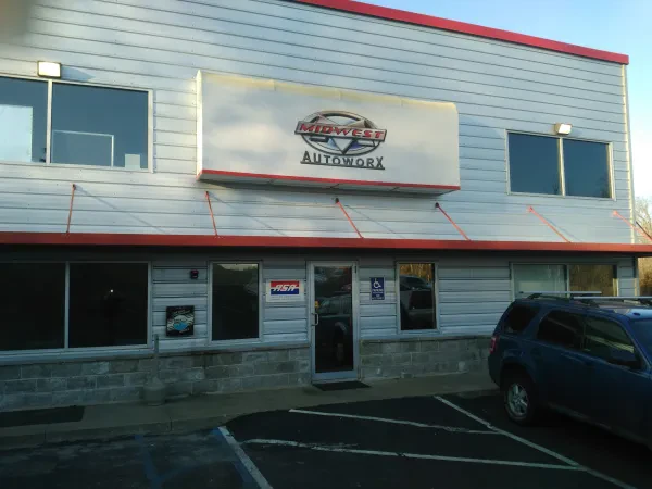Midwest Autoworx - photo 2