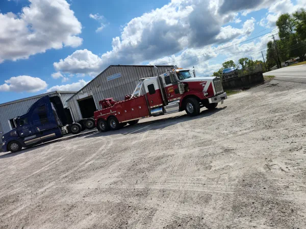 John's Towing & Repair Service - photo 2