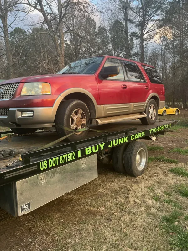 Roadrunner Towing- We Buy Junk Cars - photo 4