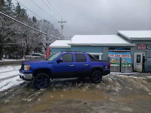 Dustin's Automotive Sales And Service 24 Hr Towing - photo 2