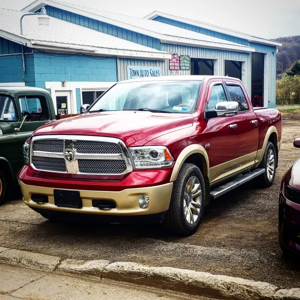 Dustin's Automotive Sales And Service 24 Hr Towing - photo 3