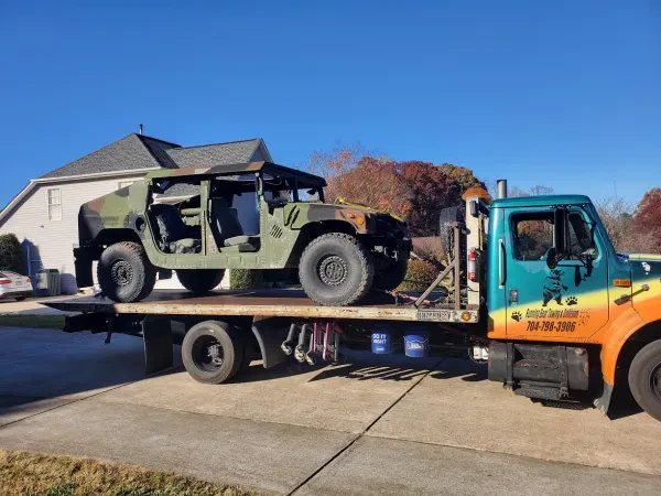 Running bear towing and collision - photo 2