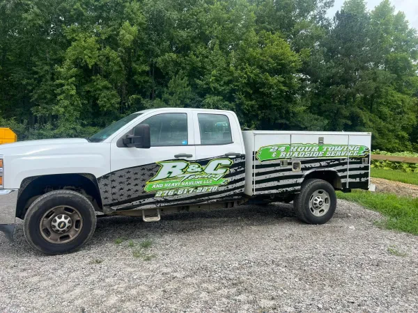 R&C Towing and Heavy Hauling LLC - photo 4