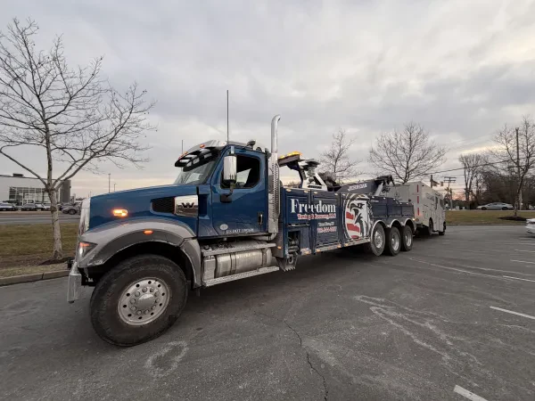 Freedom Towing & Recovery - photo 3