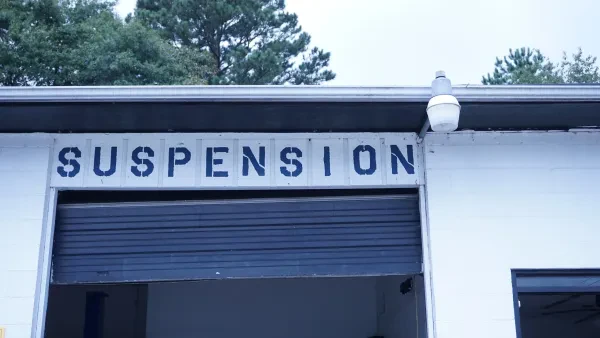Razzle Dazzle Repair Shop - photo 4