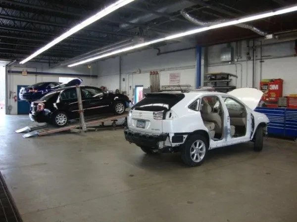 Fairway Collision and Automotive - photo 2