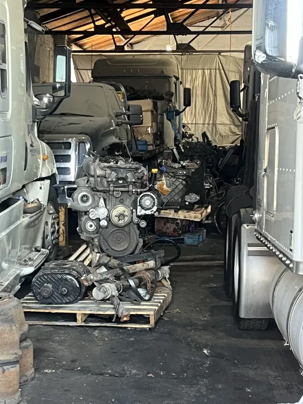 FIX-IT TRUCK LLC - photo 3