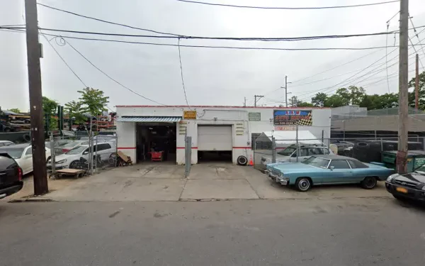 K A W Auto Repair - photo 4