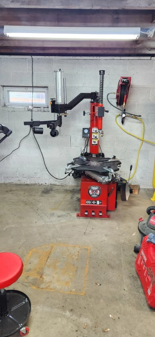 Swoope's burnin rubber tire service