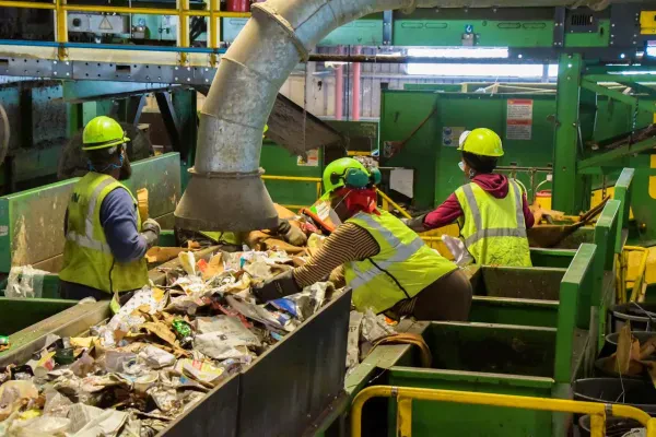 WM - Recycle America Syracuse MRF - photo 4