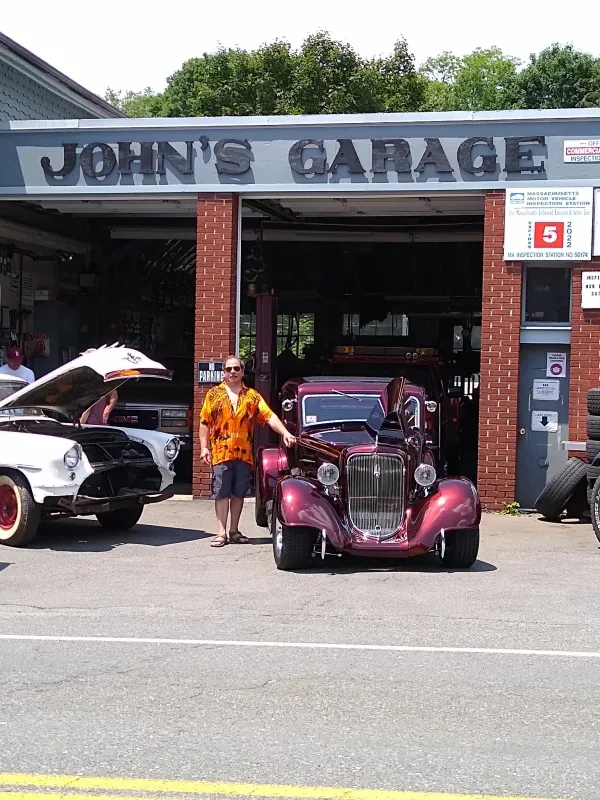 John's Garage & Autobody - photo 4