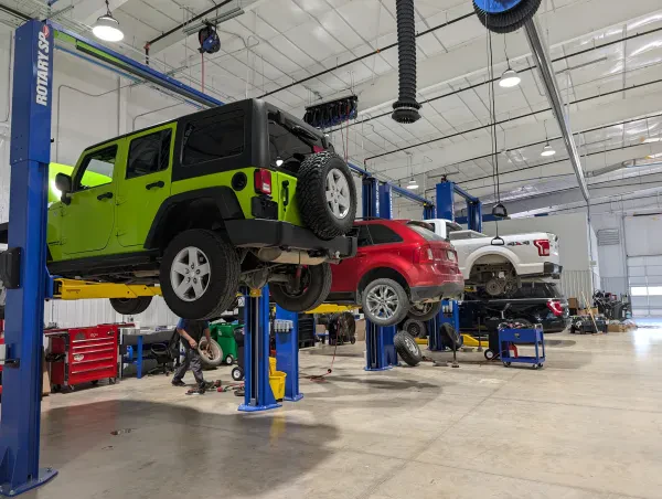 Four Stars Ford - photo 2