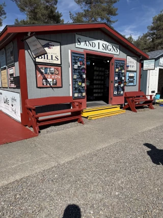 The Windmill Farm & Craft Market
