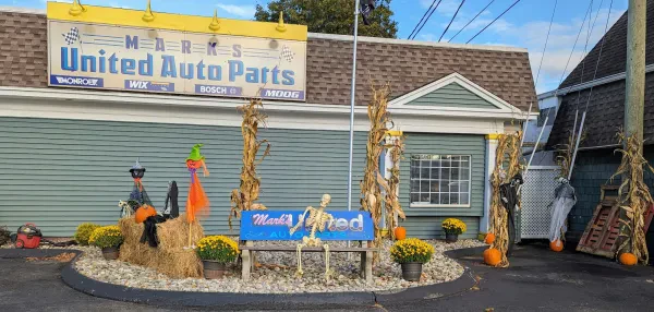Mark's United Auto Parts - photo 4