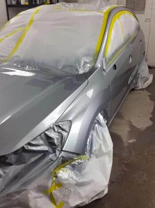 4 PS Auto Body Shop