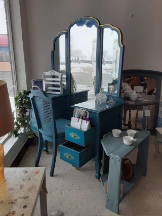 Lela's Resale Shoppe #2