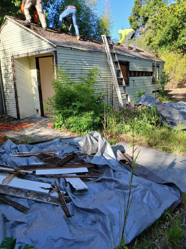 Johnson's Junk Hauling and Demolition - photo 3