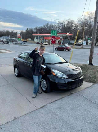 Leavenworth Auto Sales