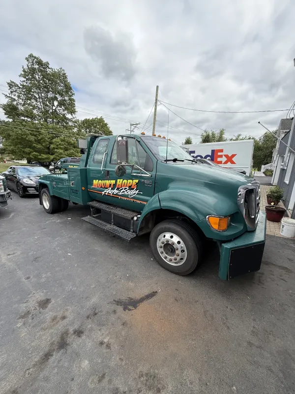 Mount Hope Auto Body and Service Center - photo 2
