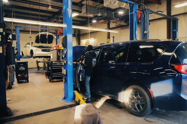 Day Heights Auto Service - Loveland - photo 2
