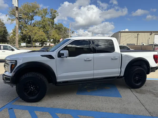 High-End Automotive LLC - photo 4