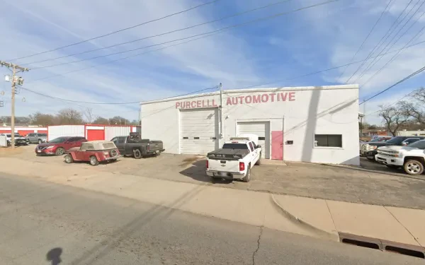 Elliott's Purcell Automotive - photo 2