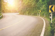 Cam's Service Center and 24/7 Roadside Repair Service for heavy duty vehicles