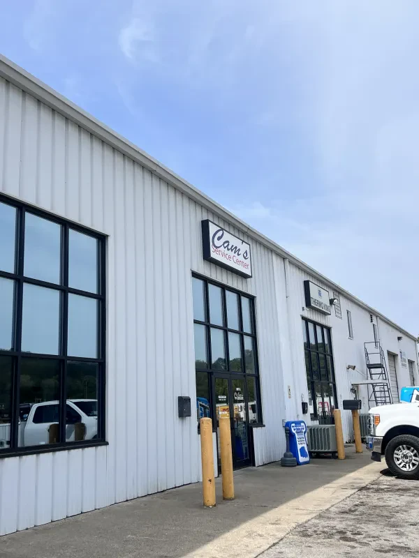 Cam's Service Center and 24/7 Roadside Repair Service for heavy duty vehicles - photo 3