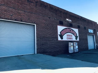 Gibson's Garage