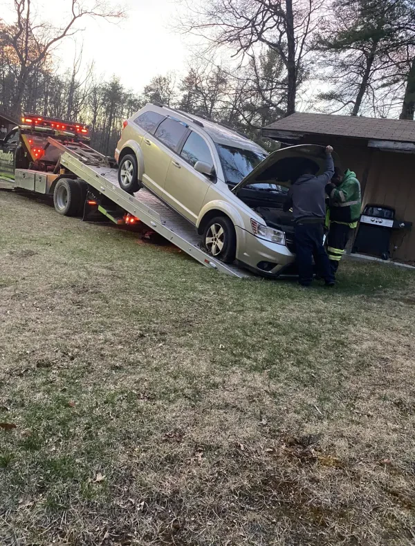 RANDYS TOWING LLC - photo 2