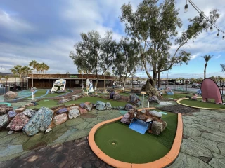 Emerald Cove Resort