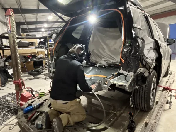 CUSTOM AUTO COLLISION - photo 2