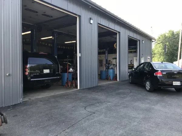 Doug's Garage Inc - photo 2