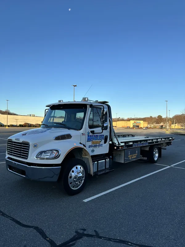 Manzueta Towing - photo 2