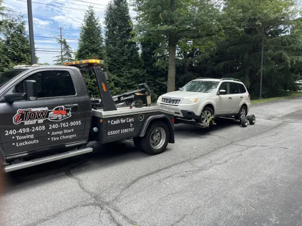 iTow Towing LLC - photo 3